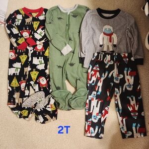Carter's 2T Black and Gray Pajama Top